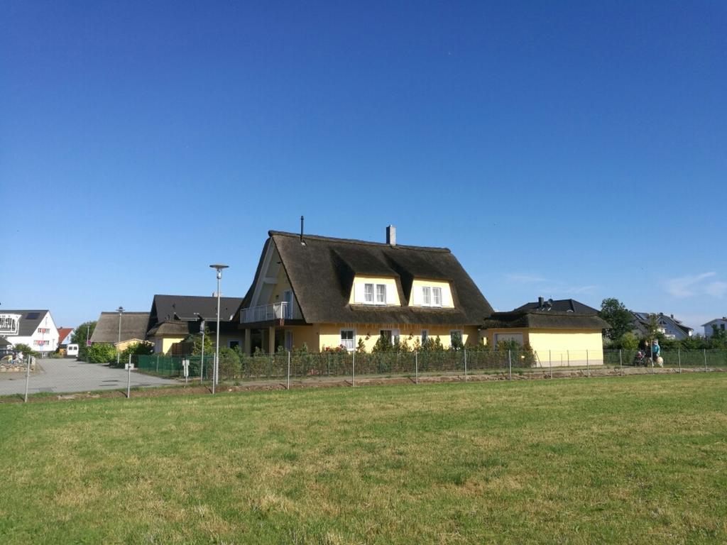 Reetdachhaus "Strandhaus Sterni" Villa Boergerende-Rethwisch Luaran gambar